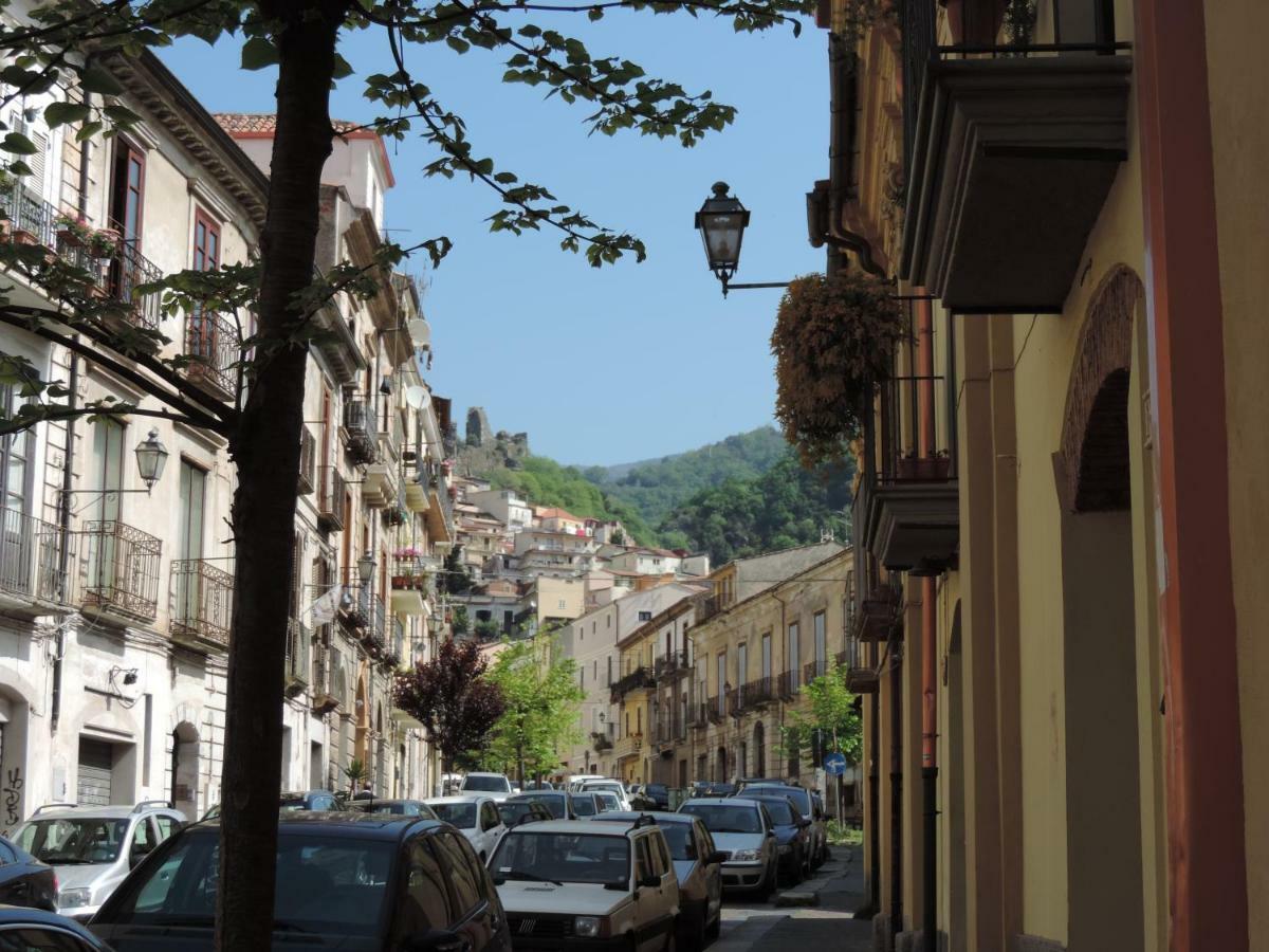 Lamezia Centro, Appartamento Giorgia Lamezia Terme Exterior foto